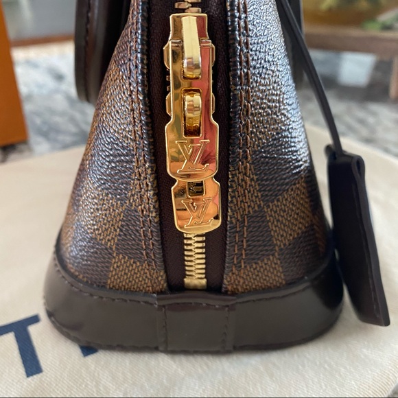 LV Alma bb Damier - Picture 4 of 10